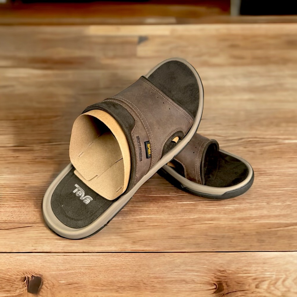 Teva Men’s Langdon Slide Sandal.